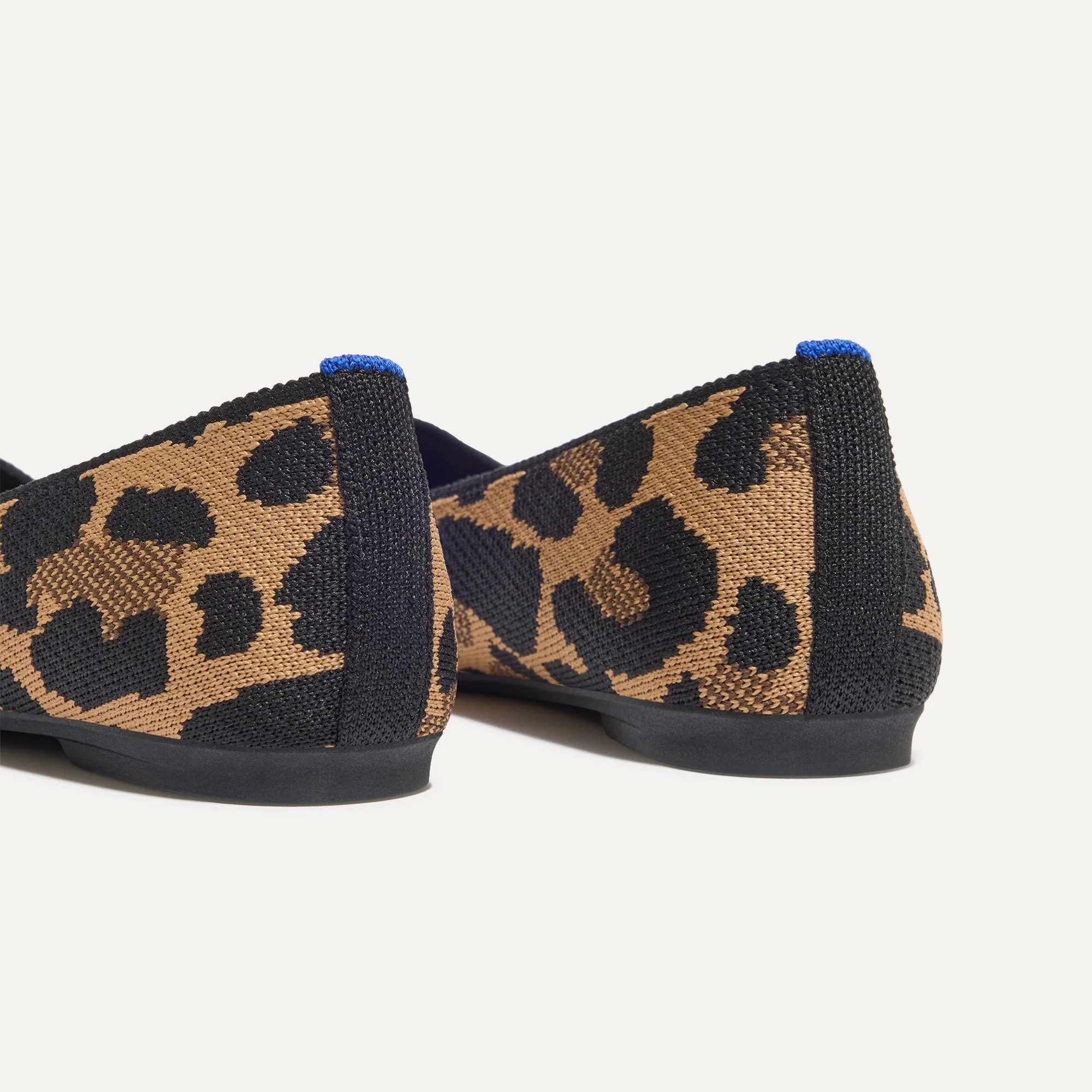 The Max Square - Amber Cat - Image 5