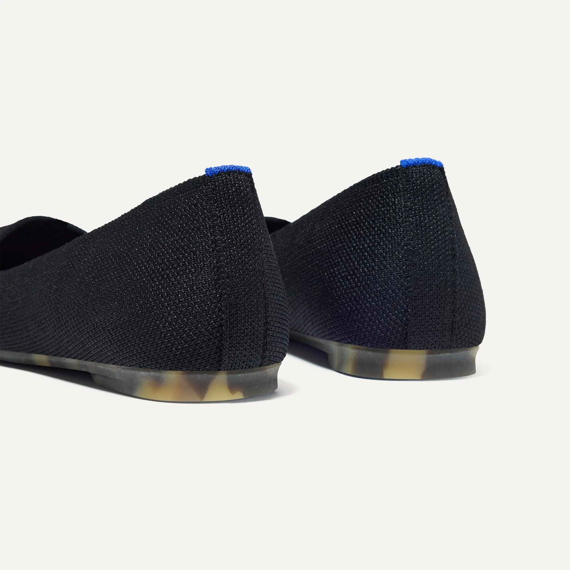 The Max Square - Black - Image 7