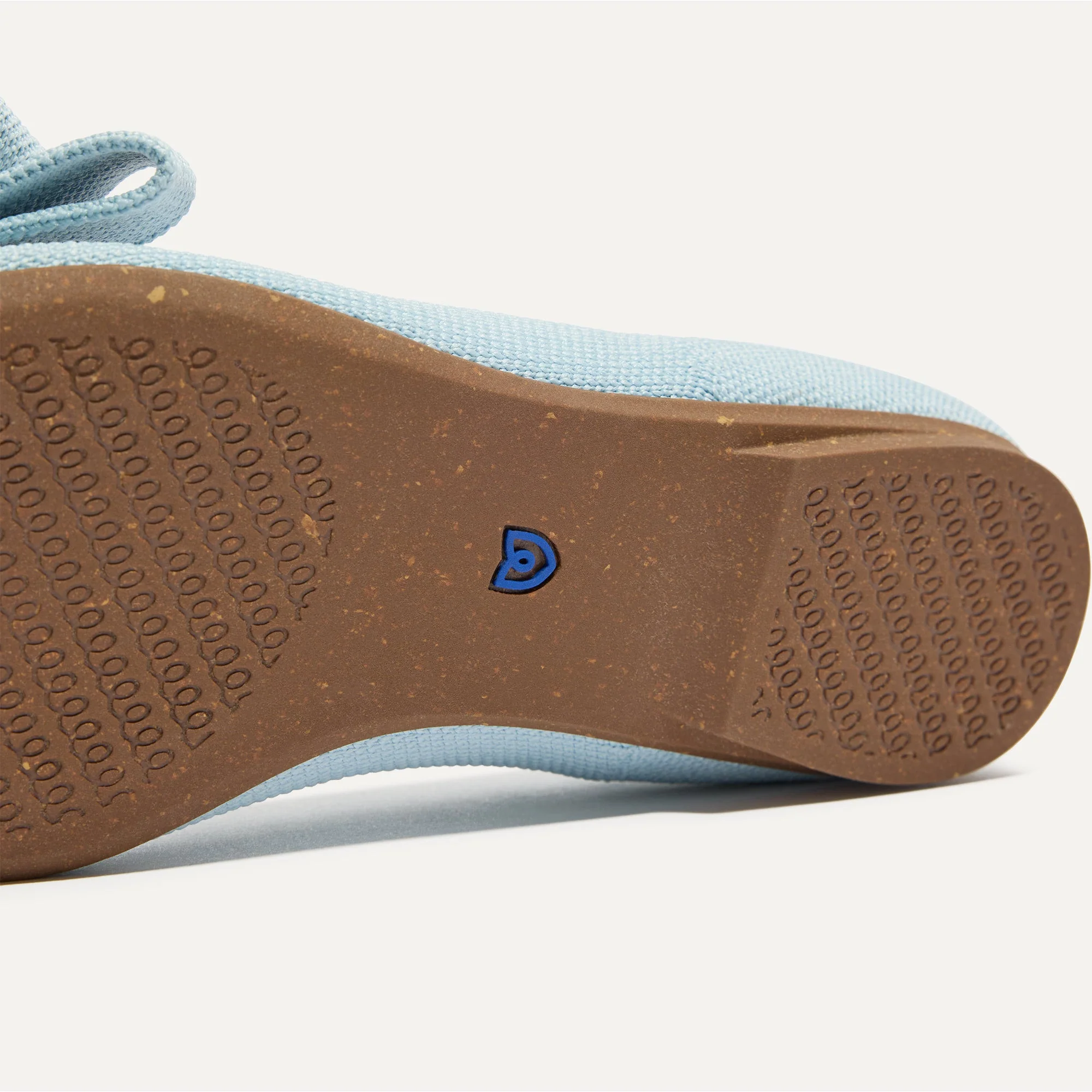 The Bow Point II - Powder Blue - Image 7