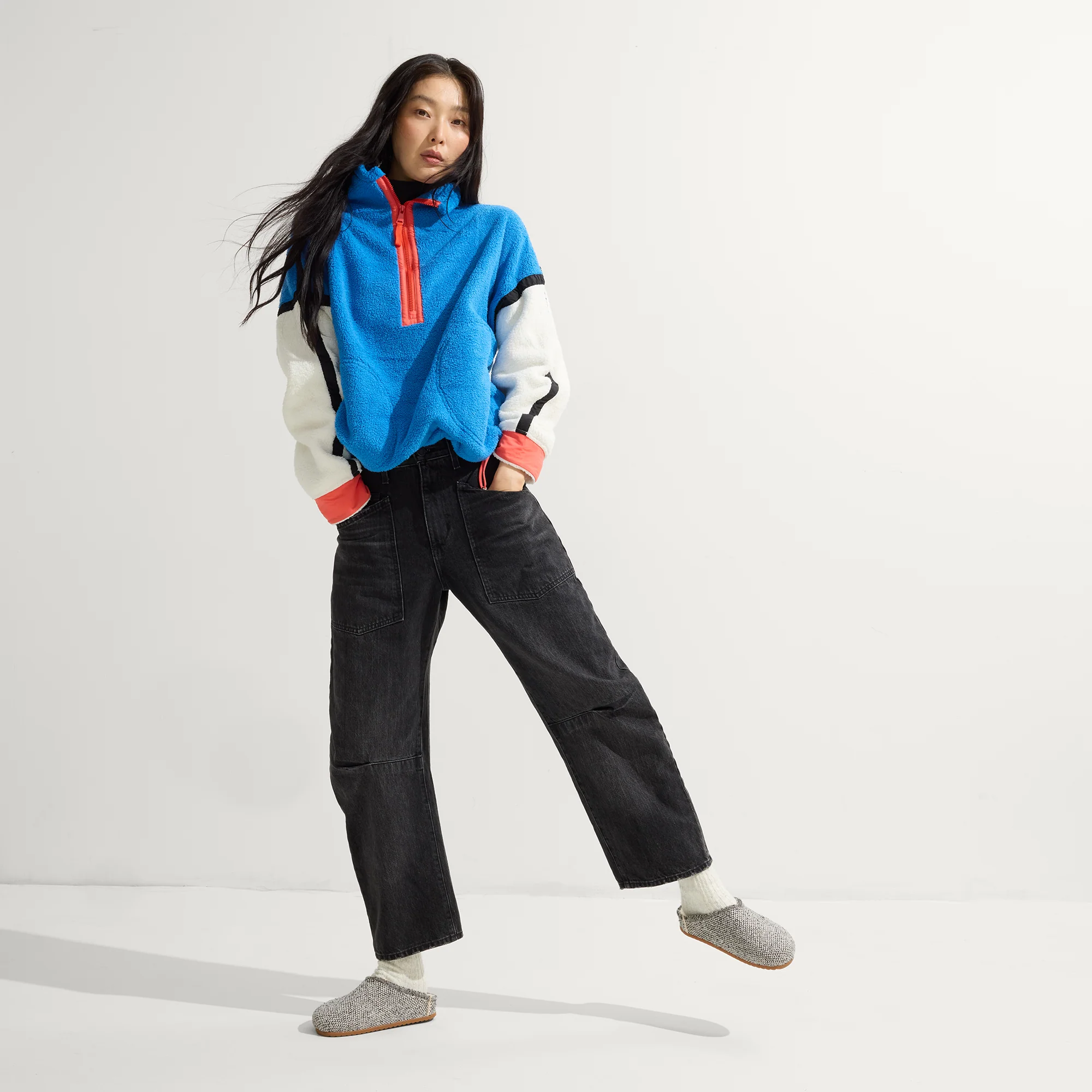 The Cozy Clog - Cookies and Cream Bouclé - Image 4